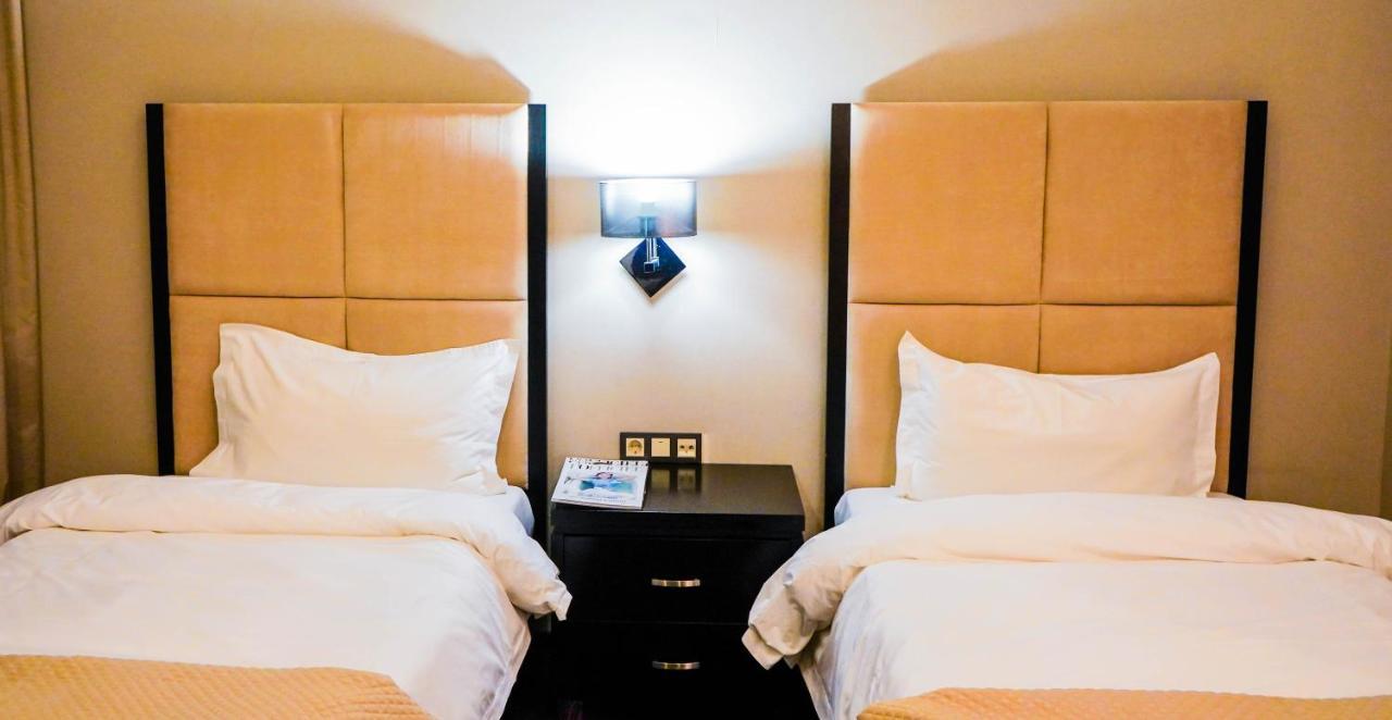 Jelsomino Boutique Hotel 阿斯坦纳 外观 照片