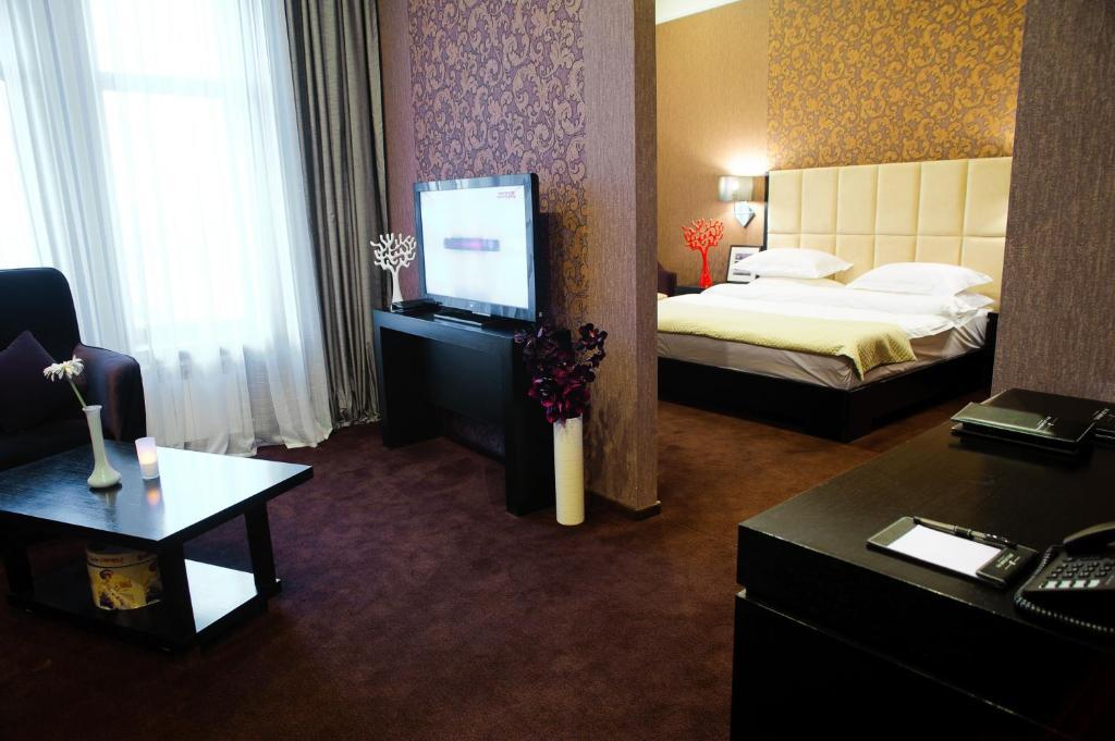 Jelsomino Boutique Hotel 阿斯坦纳 客房 照片