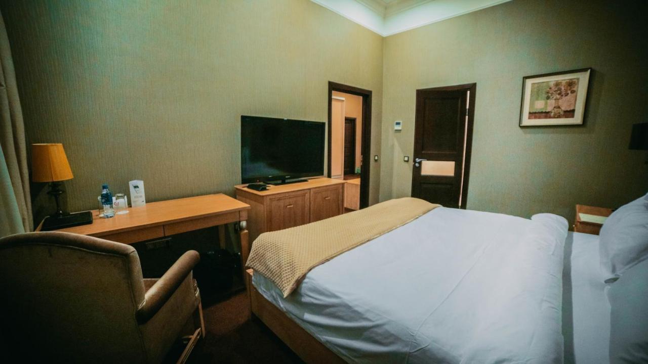 Jelsomino Boutique Hotel 阿斯坦纳 外观 照片