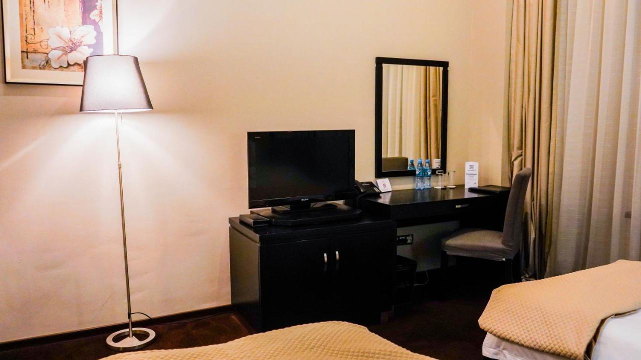 Jelsomino Boutique Hotel 阿斯坦纳 外观 照片